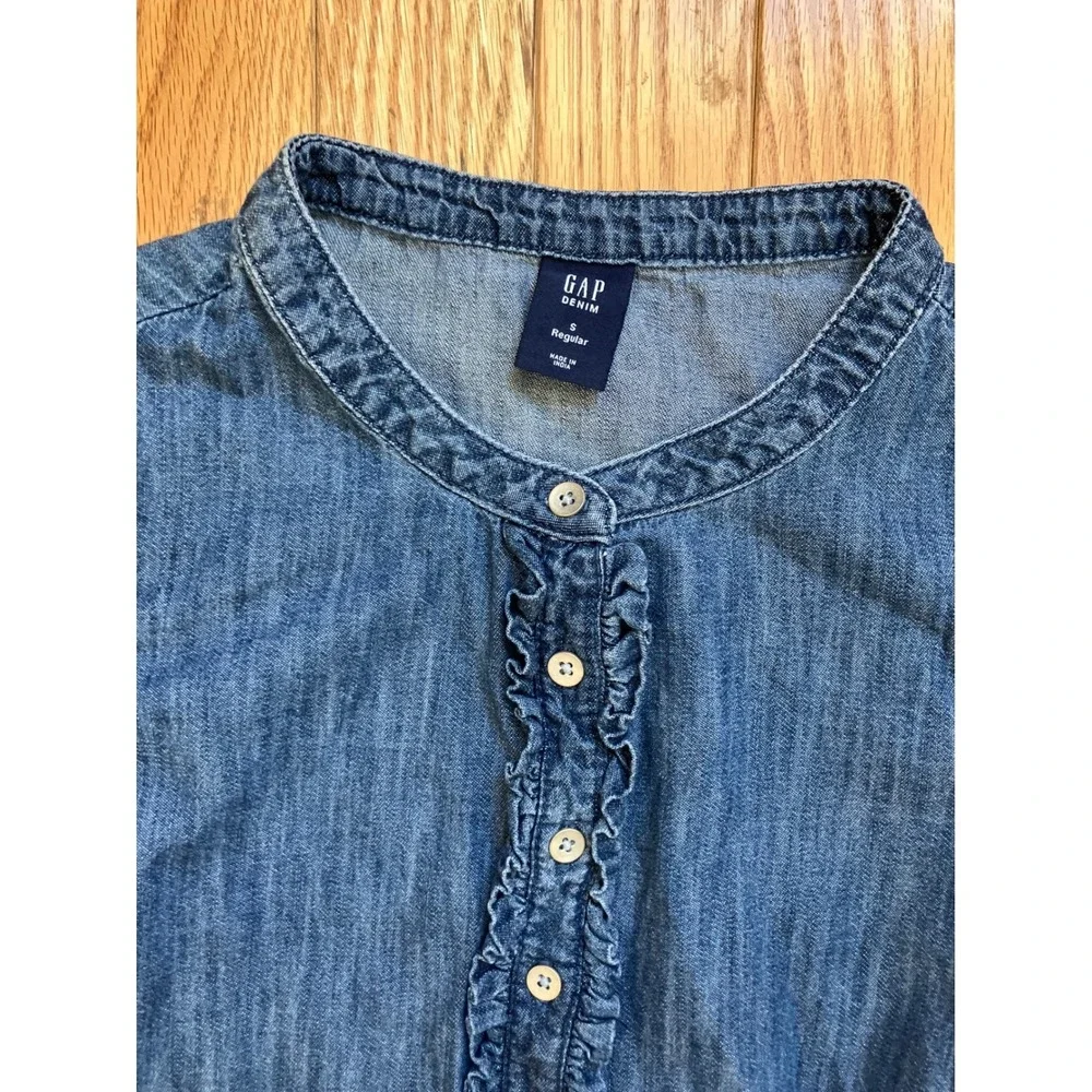 GAP‎ Kids Denim Dress Ruffled Front Long Sleeve Button Up Blue Chambray Size S